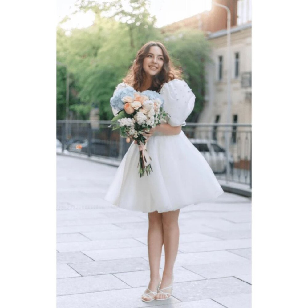 NWT KissProm "Yuna" Short Wedding Dress – Plus Size 18, Puffy Pearl Sleeves